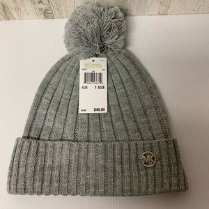 NWT Michael Kors Pom-Pom Knit Gray Beanie